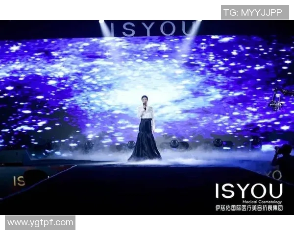 水中庆典：勒沃库森在水底绽放璀璨花朵